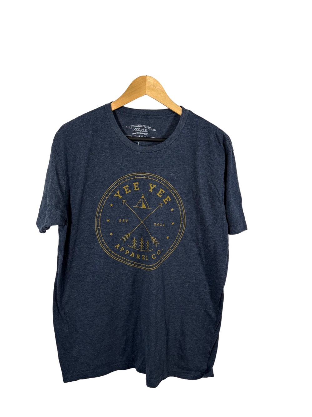 Yee Yee Apparel Large Navy Graphic T Shirt Gold Crossed Arrows Outdoor Tee